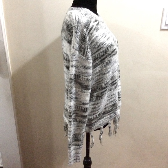 EN/KAY by Navleen Mohair blend variegated sweater - Picture 4 of 9